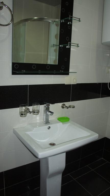 Mariam Sea Towers Apartment Batumi Ruang foto