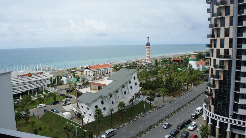 Mariam Sea Towers Apartment Batumi Ruang foto