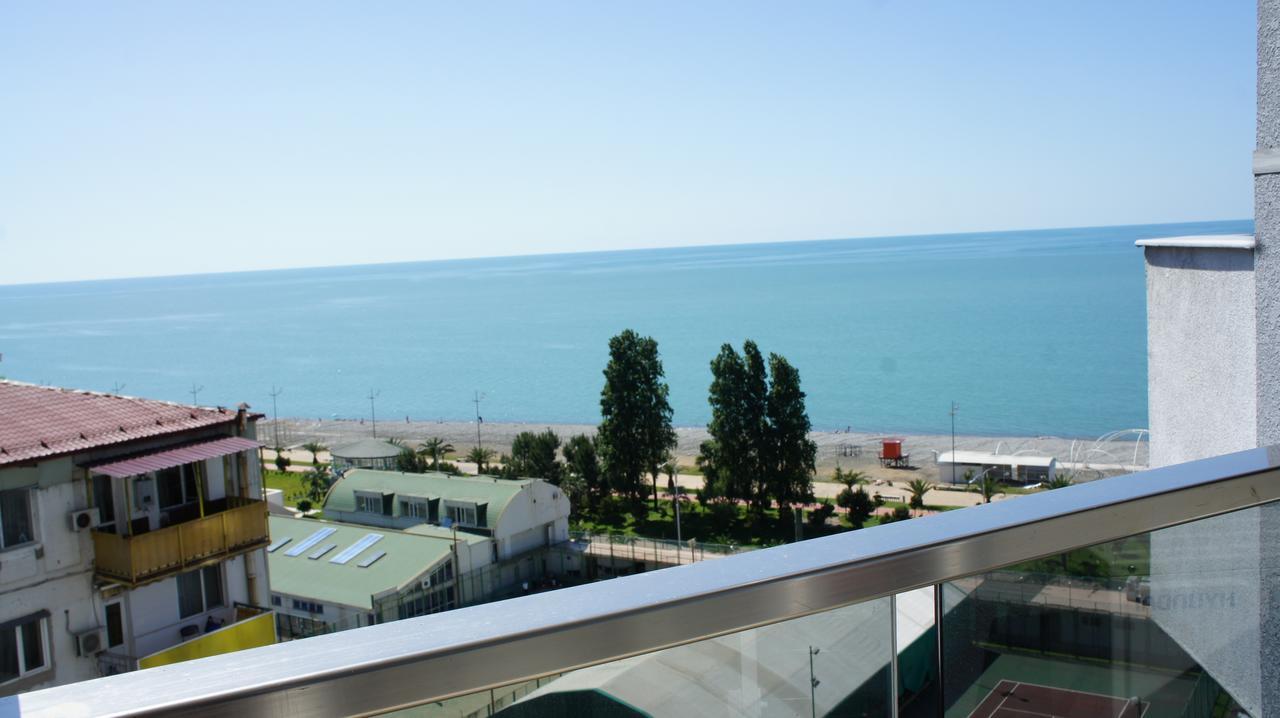 Mariam Sea Towers Apartment Batumi Bagian luar foto