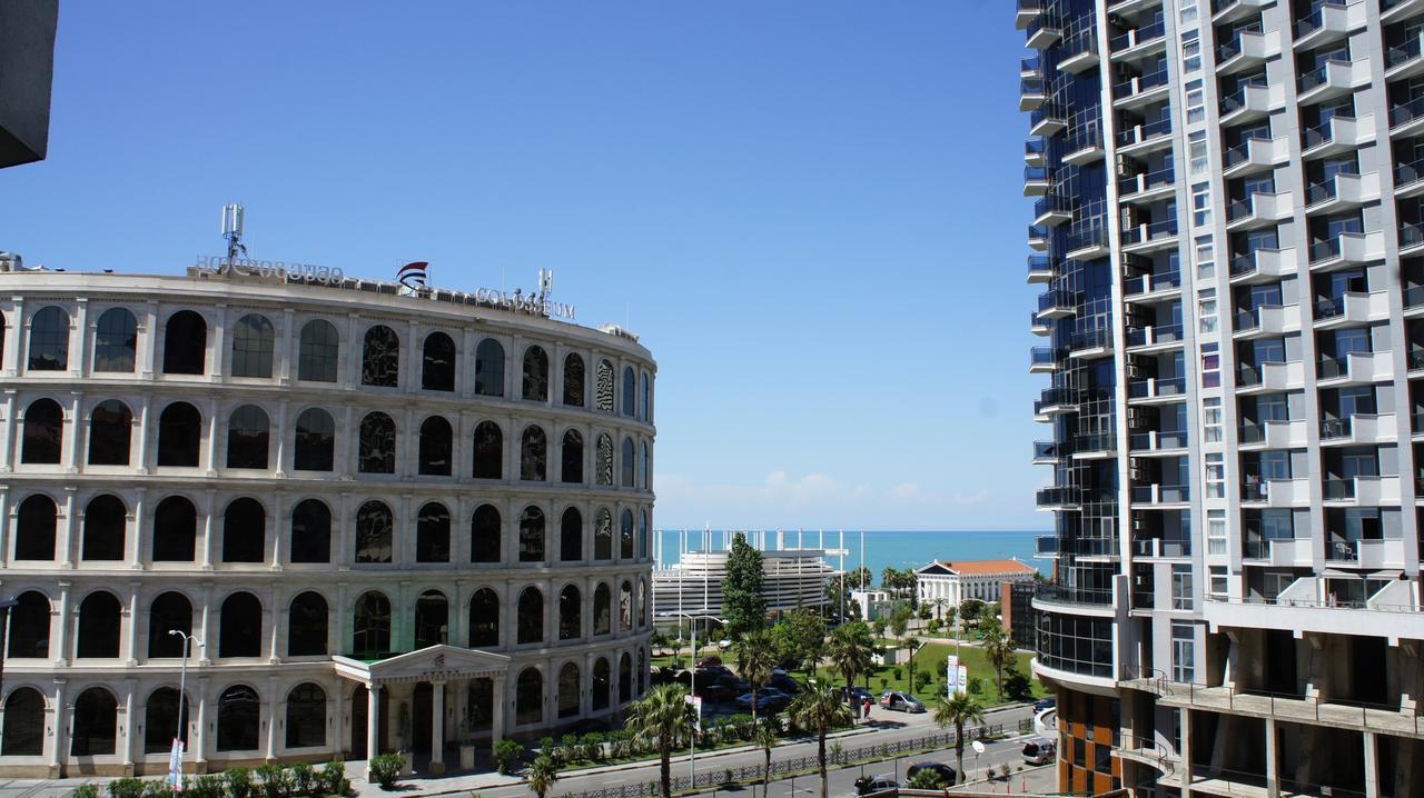 Mariam Sea Towers Apartment Batumi Bagian luar foto